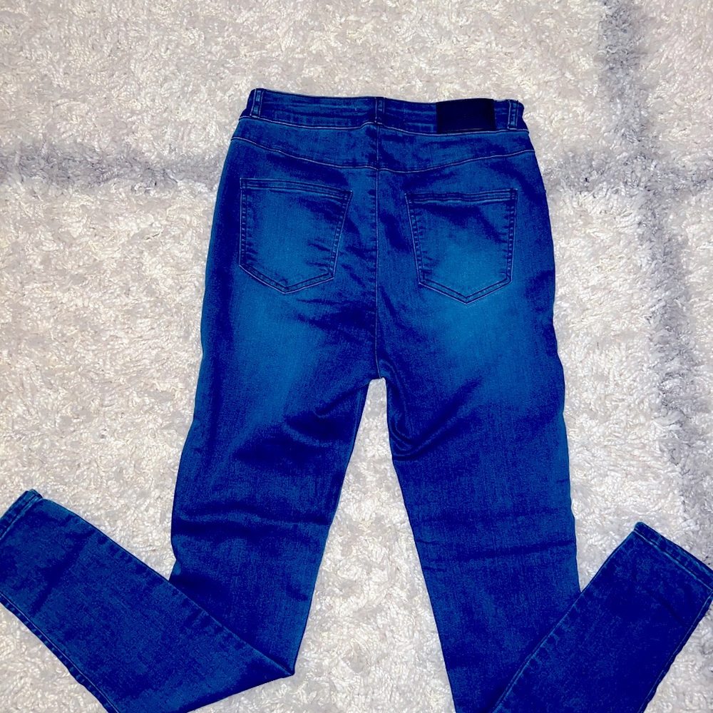 The infamous FitJeans ….  Near new, barely worn, w out tags. Size Large